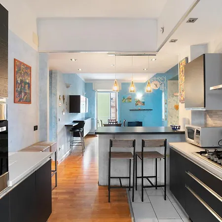 Di Andrea E Carlotta *